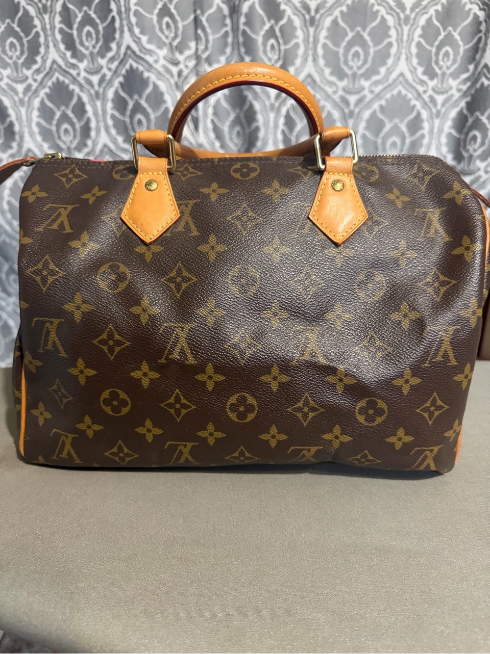 Louis Vuitton Brown Monogram Speedy with Pink V Graphic - Picture 4 of 16